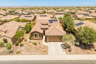 27064 W Sequoia Dr, Buckeye, AZ 85396 - Photo 6