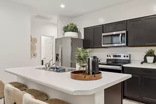 34990 W Lucca Dr, Maricopa, AZ 85138 - Photo 4
