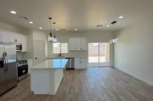 10323 W Concordia Dr, Arizona City, AZ 85123 - Photo 4