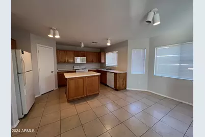 12410 W Pershing Street, El Mirage, AZ 85335 - Photo 4