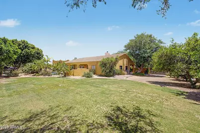 23712 N 104th Avenue, Peoria, AZ 85383 - Photo 36