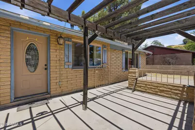 647 W Mingus Turn Circle, Globe, AZ 85501 - Photo 6