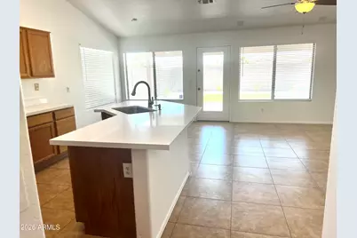 1351 W Lark Drive, Chandler, AZ 85286 - Photo 4