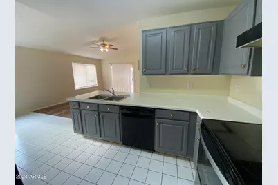 10849 W Monterosa Street, Phoenix, AZ 85037 - Photo 10