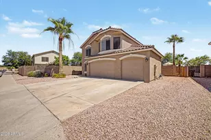 9315 W Palmer Dr, Peoria, AZ 85345 - Photo 2