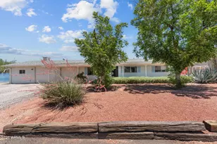 589 N Jackson St, Wickenburg, AZ 85390 - Photo 1
