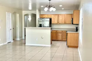 632 S 152nd Ln, Goodyear, AZ 85338 - Photo 4
