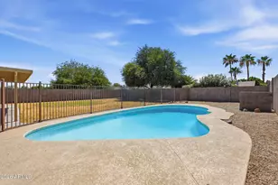 512 N Los Feliz Dr, Chandler, AZ 85226 - Photo 2