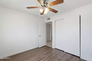 512 N Los Feliz Dr, Chandler, AZ 85226 - Photo 20