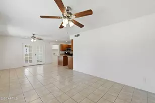 512 N Los Feliz Dr, Chandler, AZ 85226 - Photo 8