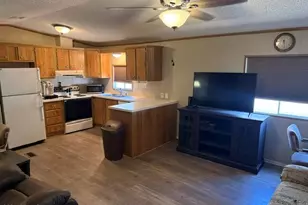 17065 E Peak Ln, Red Rock, AZ 85145 - Photo 12