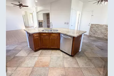 2513 W Florentine Road, Phoenix, AZ 85086 - Photo 16