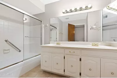 2059 E Manhatton Drive, Tempe, AZ 85282 - Photo 24
