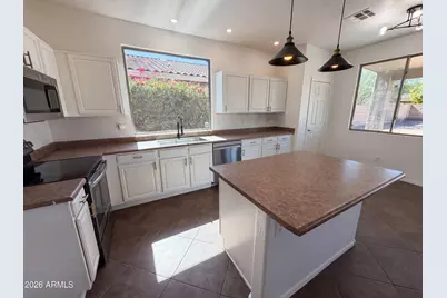 17529 W East Wind Avenue, Goodyear, AZ 85338 - Photo 2
