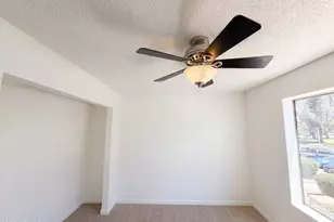 19601 N 7th St, Phoenix, AZ 85024 - Photo 4