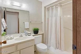 13849 N Thunderbird Blvd, Sun City, AZ 85351 - Photo 16