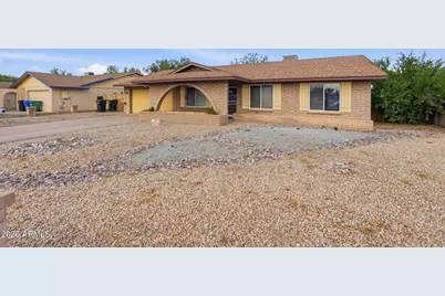 646 S 37th Street, Mesa, AZ 85206 - Photo 2