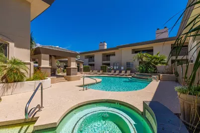 3235 E Camelback Road #Unit 201, Phoenix, AZ 85018 - Photo 14