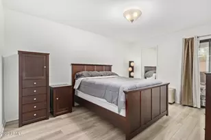 3235 E Camelback Rd, Phoenix, AZ 85018 - Photo 8