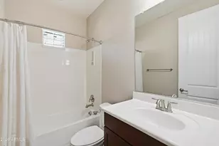 945 W Yellowstone Way, Chandler, AZ 85248 - Photo 10