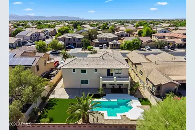 11933 N 140th Lane, Surprise, AZ 85379 - Photo 8