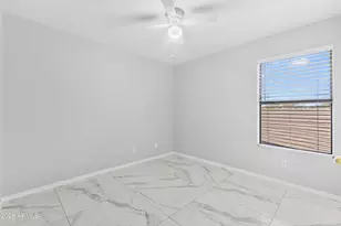 4734 E Mossman Rd, Phoenix, AZ 85050 - Photo 18