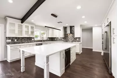 9801 N 74th Place, Scottsdale, AZ 85258 - Photo 8