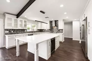 9801 N 74th Pl, Scottsdale, AZ 85258 - Photo 8