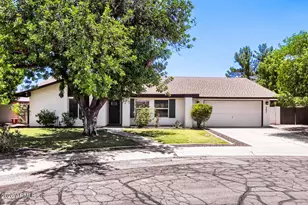 9801 N 74th Pl, Scottsdale, AZ 85258 - Photo 2