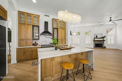 6034 E Anderson Drive, Scottsdale, AZ 85254 - Photo 12
