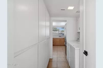 13415 N 25th Drive, Phoenix, AZ 85029 - Photo 14