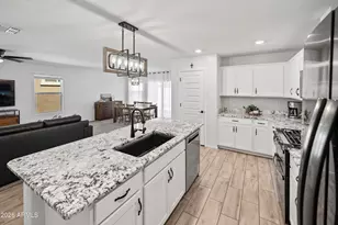 654 E Buckingham Ave, Gilbert, AZ 85297 - Photo 2