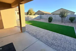36439 W Pampoloma Ave, Maricopa, AZ 85138 - Photo 16