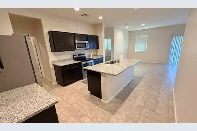 36439 W Pampoloma Avenue, Maricopa, AZ 85138 - Photo 2