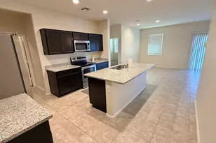 36439 W Pampoloma Ave, Maricopa, AZ 85138 - Photo 2