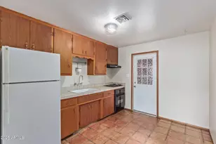 7153 N 57th Dr, Glendale, AZ 85301 - Photo 10