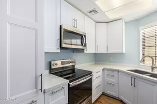 930 N Mesa Dr, Mesa, AZ 85201 - Photo 8