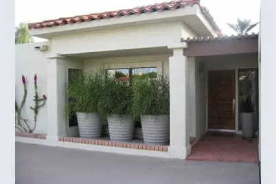 4819 N 35th Place, Phoenix, AZ 85018 - Photo 2