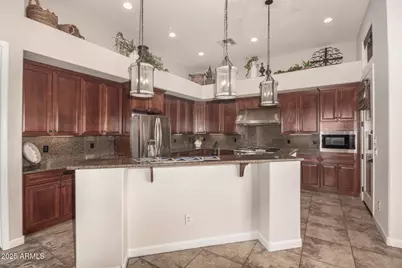 9246 W Molly Lane, Peoria, AZ 85383 - Photo 18