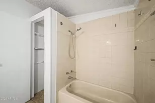 8601 N 103rd Ave, Peoria, AZ 85345 - Photo 16