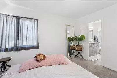 2324 E Oak Street, Phoenix, AZ 85006 - Photo 6