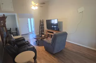 4733 W Continental Dr, Glendale, AZ 85308 - Photo 2