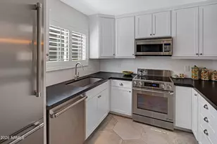 4225 N 21st St, Phoenix, AZ 85016 - Photo 8