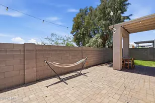 1021 E Odeum Ln, Phoenix, AZ 85040 - Photo 32
