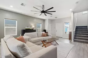 1021 E Odeum Ln, Phoenix, AZ 85040 - Photo 6