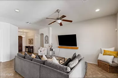 16446 W Pioneer Street, Goodyear, AZ 85338 - Photo 30