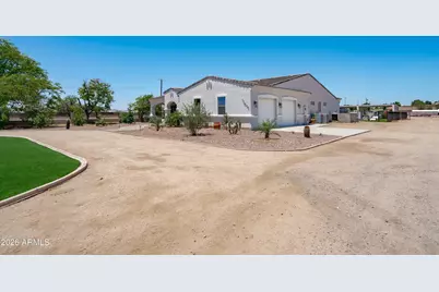 16446 W Pioneer Street, Goodyear, AZ 85338 - Photo 24