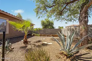 15466 W Cameron Dr, Surprise, AZ 85379 - Photo 32