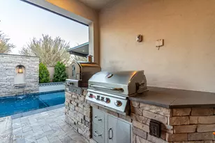 11385 N Luckenbach St, Surprise, AZ 85388 - Photo 40