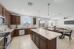 5833 S 23rd Dr, Phoenix, AZ 85041 - Photo 10